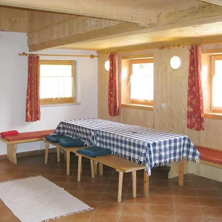 Feriehus Haus Eberharter *